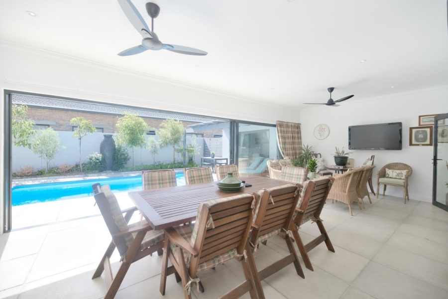 To Let 3 Bedroom Property for Rent in Northcliff Western Cape